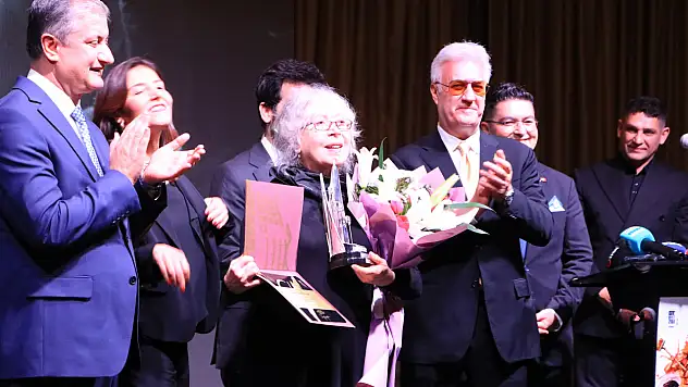 Sakıp Sabancı Yaşam boyu başarı ödülü sahiplerini buldu!