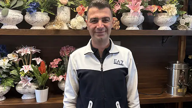 Saksı mı, gül mü? İşte Kayseri'de Anneler Günü çiçek piyasası...