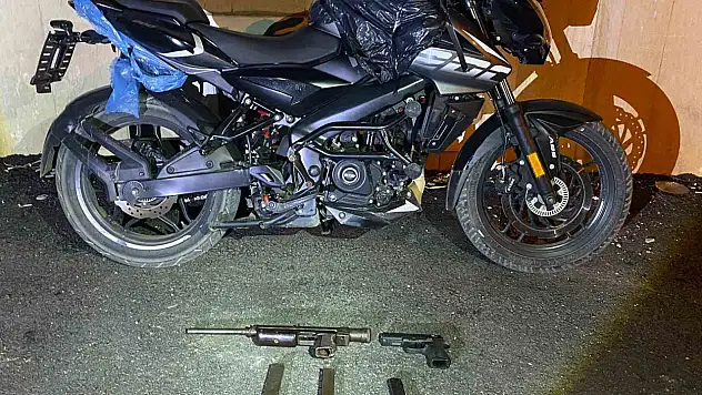 Saldırıya gideceklerdi silahlarıyla beraber yakalandılar!