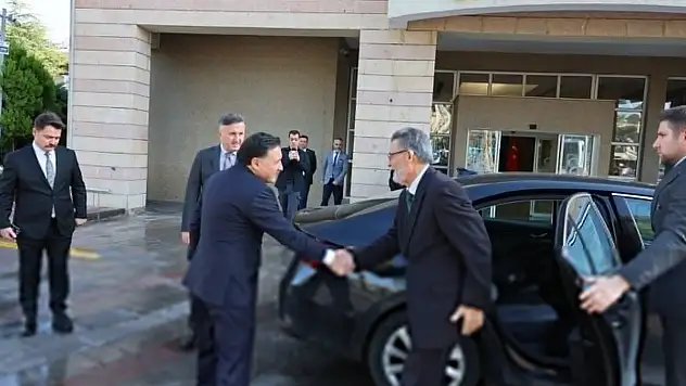 Sami Güçlü Kayseri'de! Vali Çiçek'le bir araya geldi