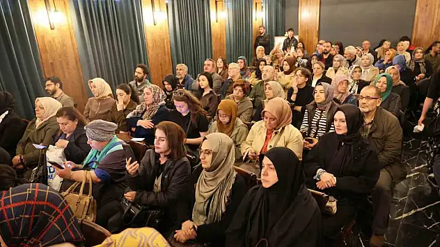Kalem ve kelam vurgusu söyleşiye damga vurdu