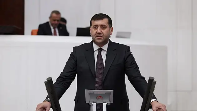 Sarız'da afet konutları ne zaman teslim edilecek? Baki Ersoy meclis'e taşıdı