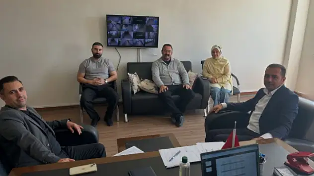 Sarız'da öğrencilerin barınma ve eğitim şartları incelendi!