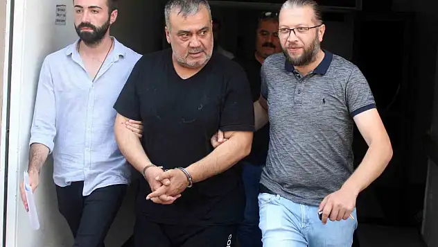 Kayseri'de Şarkıcı Metin Işık ve Oğlu Hakkında Yargılama Yenilendi