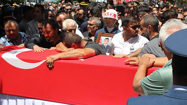 Şehit Ümit Üzüm, memleketi Kayseri'de son yolculuğuna uğurlandı