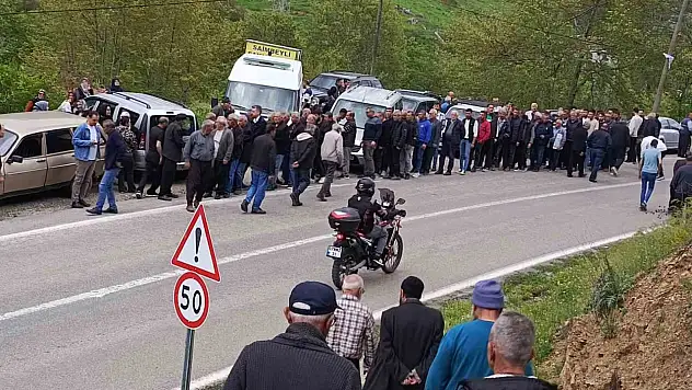 Obruk Şelalesi'nde boğulan genç defnedildi