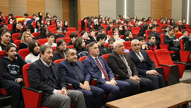 'Sen Yaparsın Melikgazi' bilgi yarışmasında ödüller sahiplerini buldu
