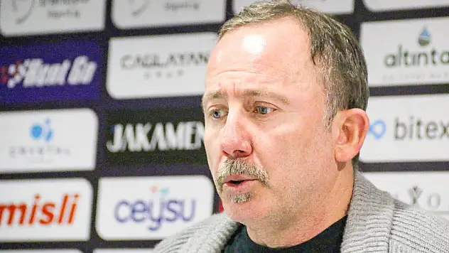 Sergen Yalçın'dan çok sert sözler! Kayserispor'a övgü - Sivasspor'u yerden yere vurdu!