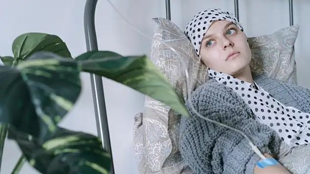 Serviks kanseri sessiz ilerliyor: Erken tanı hayat kurtarıyor