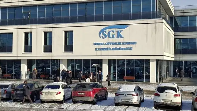 SGK borçlarında büyük esneklik! İşveren, esnaf, BAĞ-KUR… Herkesi kapsıyor
