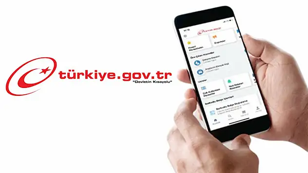 SGK'dan SMS bilgilendirmesi: Numarasını kaydedenler o bilgilere anında ulaşacak!