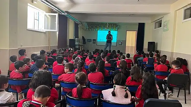 Niğde Emniyeti'nden siber güvenlik eğitimi
