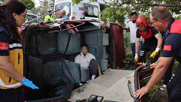 Nevşehir'de sınava yetişmek isterken kaza yaptılar!