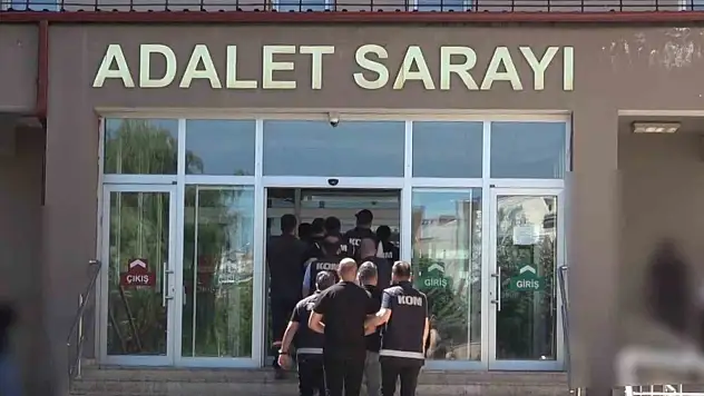Sivas merkezli 4 ilde tarihi eser operasyonu