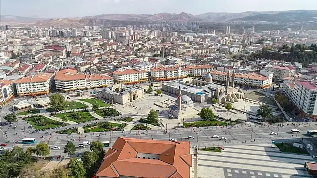 Sivas'ta 7 bin 19 daireye yapı ruhsatı verildi