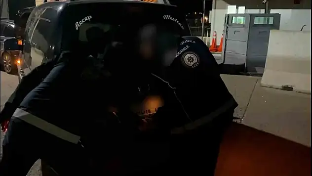 Yasa Dışı Göçmen Naklini Organize Eden 4 Kişi Tutuklandı