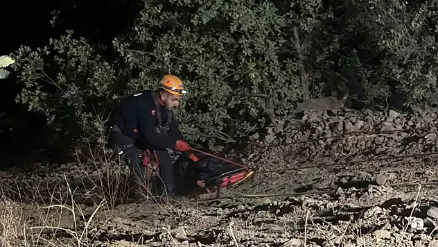 Sivas'ta uçurumdan yuvarlanan araç 6 saatin sonunda fark edildi!