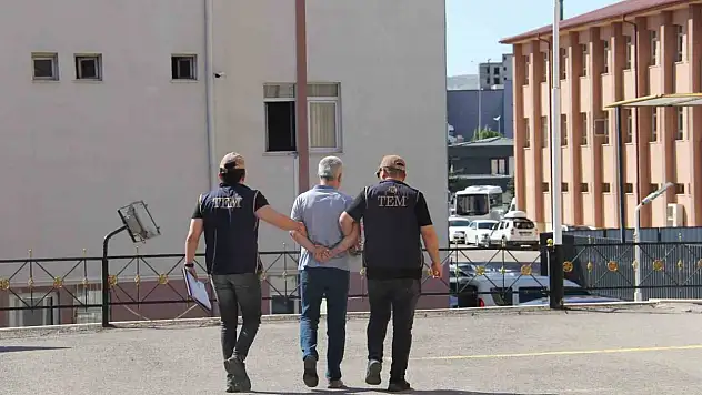 Sivas'ta yakalanan firari FETÖ hükümlüsü cezaevine gönderildi