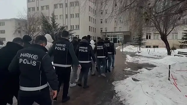 Sivas'ta operasyon: 7 kişi tutuklandı