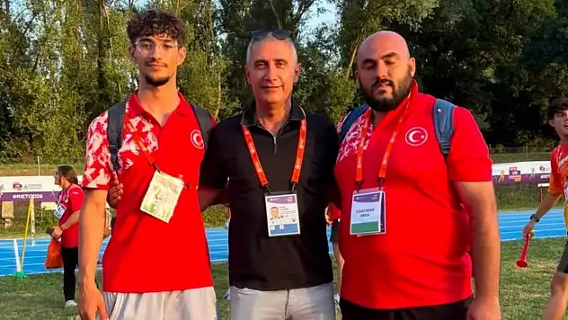 Sivaslı sporculardan uluslararası arenada büyük başarı