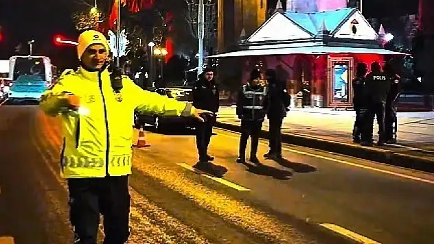 Şok uygulamadan kaçamadılar: 10 kişi yakalandı