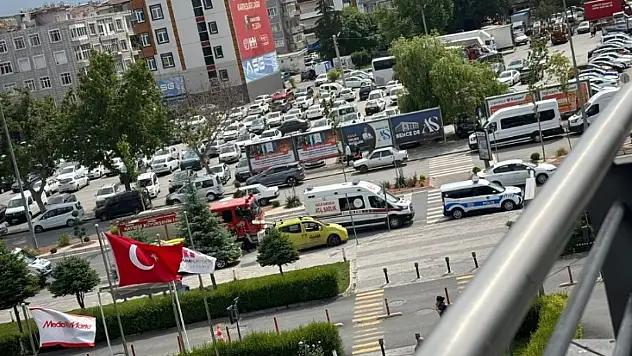 Son dakika! Forum Kayseri'de şüpheli çanta alarmı!