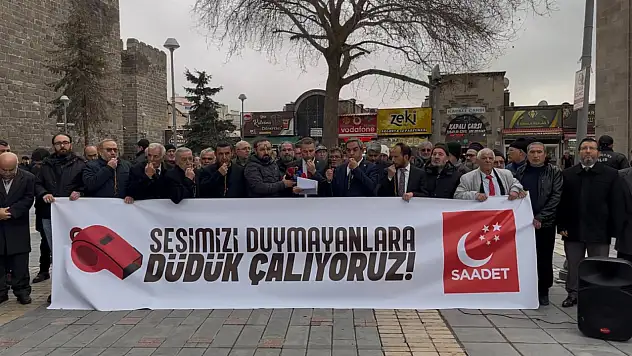 SP İl Başkanı Erdal Altun: Bugün düdük çalıyoruz, çünkü enkaz altında kalmak istemiyoruz
