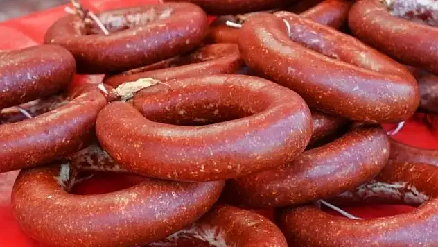 Sucukta hile bitmiyor: 4 marka daha marketlerden toplatılıyor!