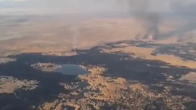 Sultan Sazlığı'nda çıkan yangın kontrol altına alındı