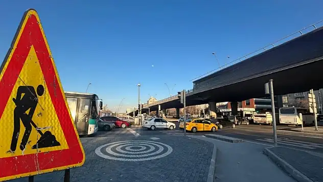 Sümer Üst Geçidi'ne Büyükşehir Belediyesi'nden jet müdahale: Vatandaşlar takdir etti!