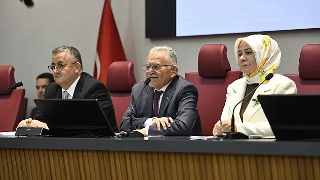 Suriçi'nde kazı yapıldı… Altından çıkan şey Kayseri Meclisini harekete geçirdi