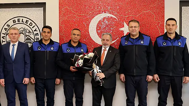 Talas Belediye Başkanı Yalçın zabıta personelinin haftasını kutladı