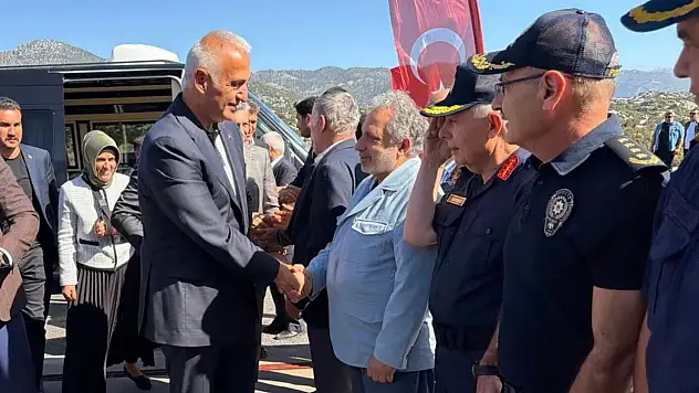 Talas Belediye Başkanı Yalçın, iki bakanla görüştü! Gündem Kayseri'ydi