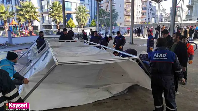 Talas deprem bölgesinde yara sarıyor