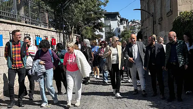 Talas, Finlandiya heyetini büyüledi!