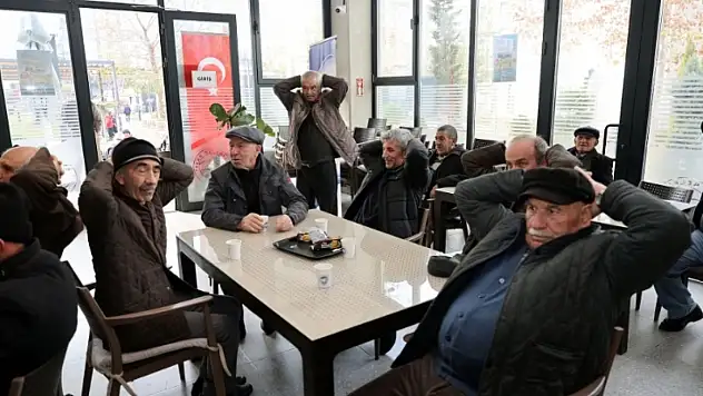 Talas'ın çınarları hareketle hayata tutunuyor