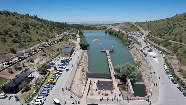 Talas'ın mesire alanı bayramda ziyaretçi rekoru kırdı