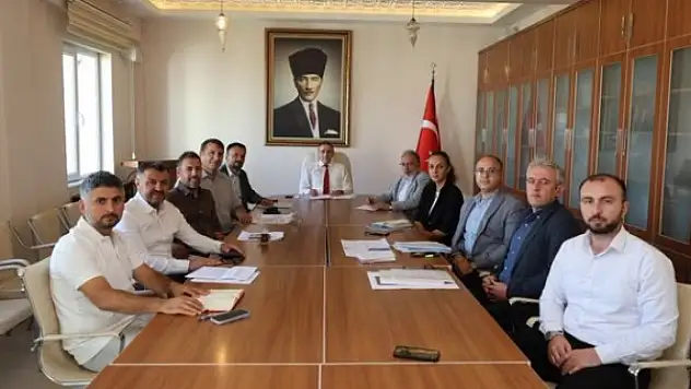 Talas'ta Ali Dağı'nın havacılık ve turizm potansiyeli masaya yatırıldı