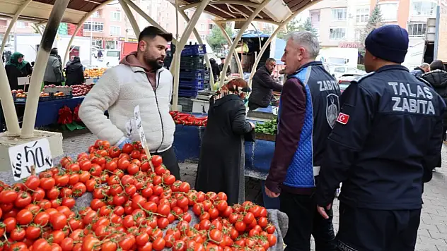 Talas'ta etiket ve gramaj kontrolü yapıldı