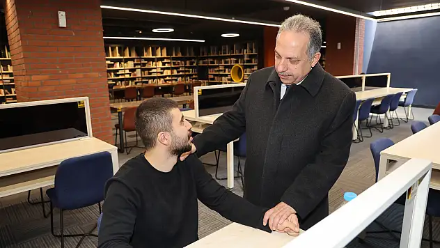 Talas'ta Kütüphaneler Haftası'na anlamlı vurgu: ''Bir gelecek yatırımı olarak görüyoruz''