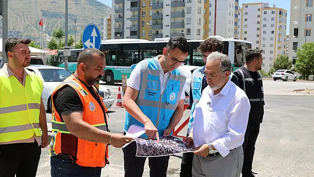 Talas'ta önce ''çiçek yılı'' sonra ''asfalt yılı'': Seferberlik başlatıldı!
