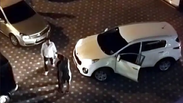 Talas'ta sürücüler kavga etti: Polisin müdahalesi ile sorun çözüldü!