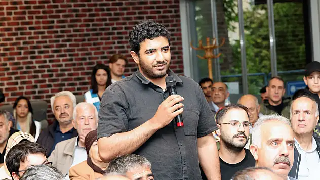 Talas'ta vatandaş mikrofonu eline aldı! Başkan Yalçın'a hangi talepler iletildi?