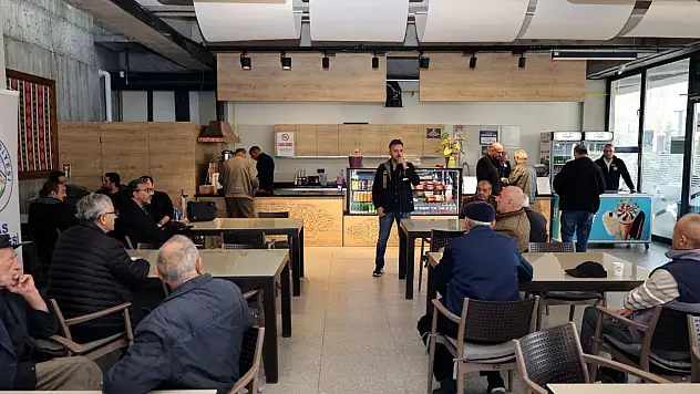 Talas'ta vatandaşlara dolandırıcılığa karşı dijital güvenlik dersi