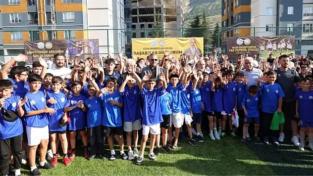 Talas'ta Yaz Spor Okullarına büyük ilgi! 450 çocuk sahaya indi
