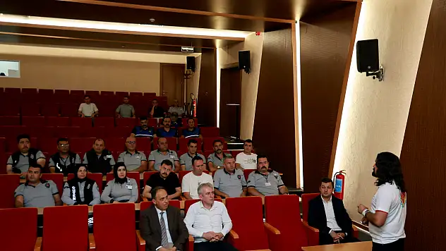 Talas'ta zabıta ve güvenliğe terör eğitimi verildi