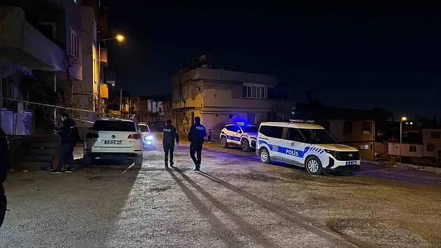 Yeğeni tarafından tüfekle vurulan amca ağır yaralandı!