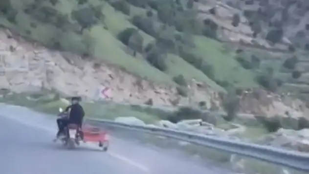 Kahramanmaraş'ta Köpeği Motosiklete Bağlayarak Sürükleyen Şahıslar Yakalandı