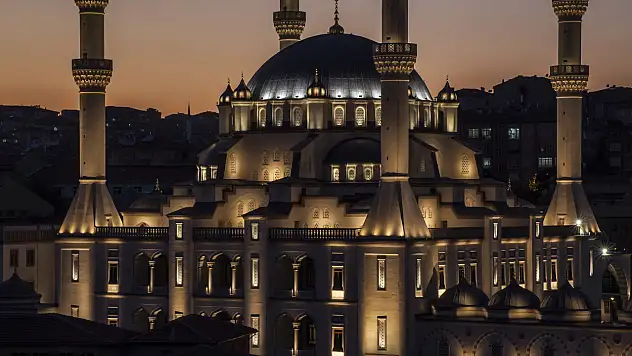 Teşrik Tekbiri Nedir? Ne zaman getirilir?