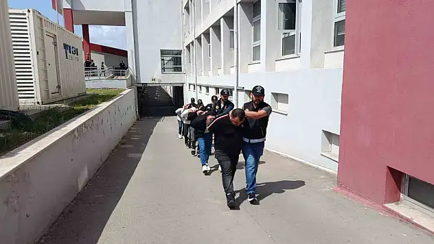 Tırın dorsesinde 10 kilodan fazla uyuşturucu ele geçirildi!